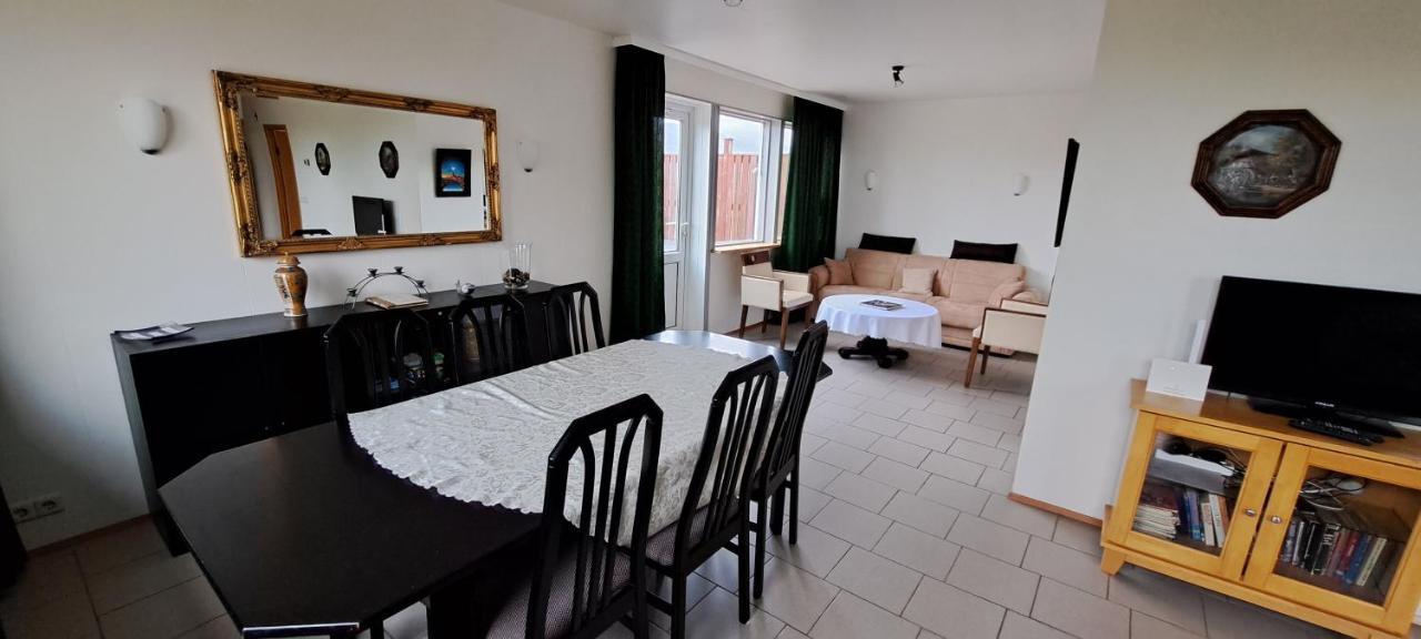 Aegisholt Privete House With Hot Tub Lägenhet Patreksfjordur Exteriör bild