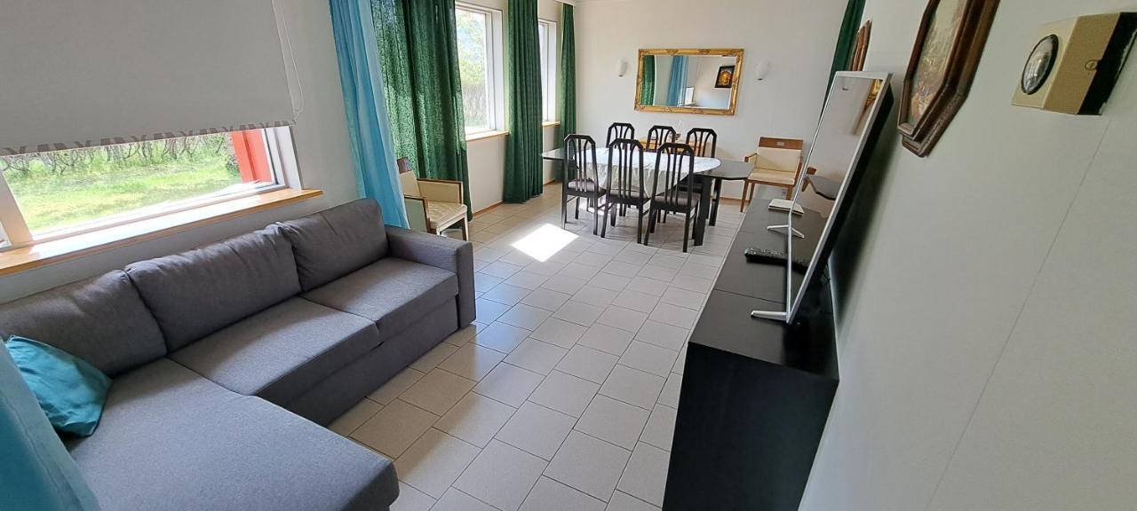 Aegisholt Privete House With Hot Tub Lägenhet Patreksfjordur Exteriör bild